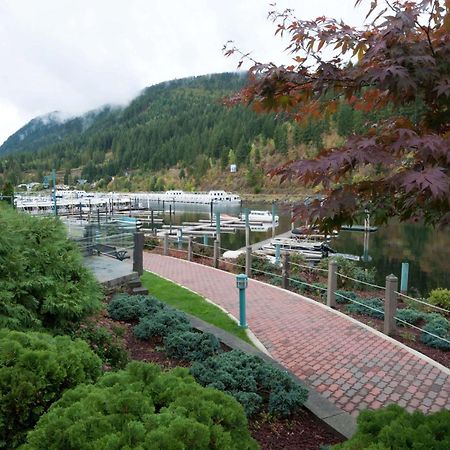 Hotel Super 8 By Wyndham Sicamous Extérieur photo