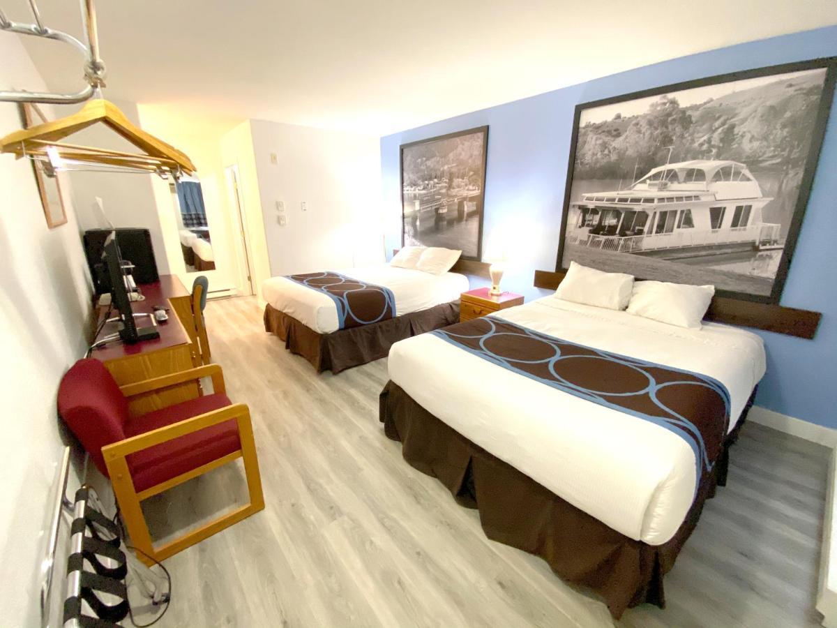 Hotel Super 8 By Wyndham Sicamous Extérieur photo